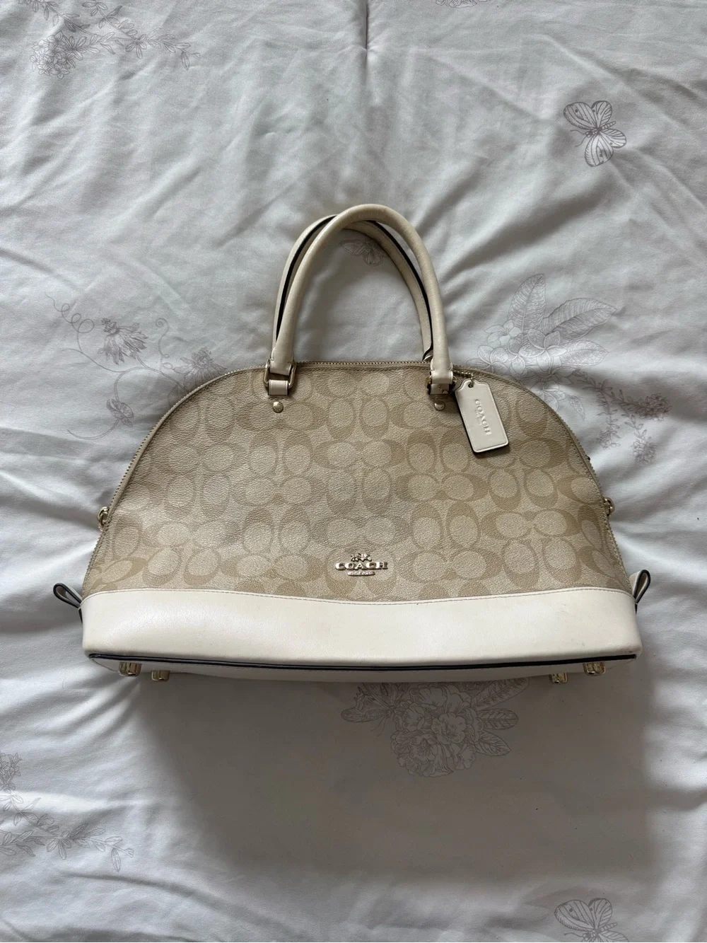 Coach Beige/White Signature Coated Canvas and Leather Sierra Satchel